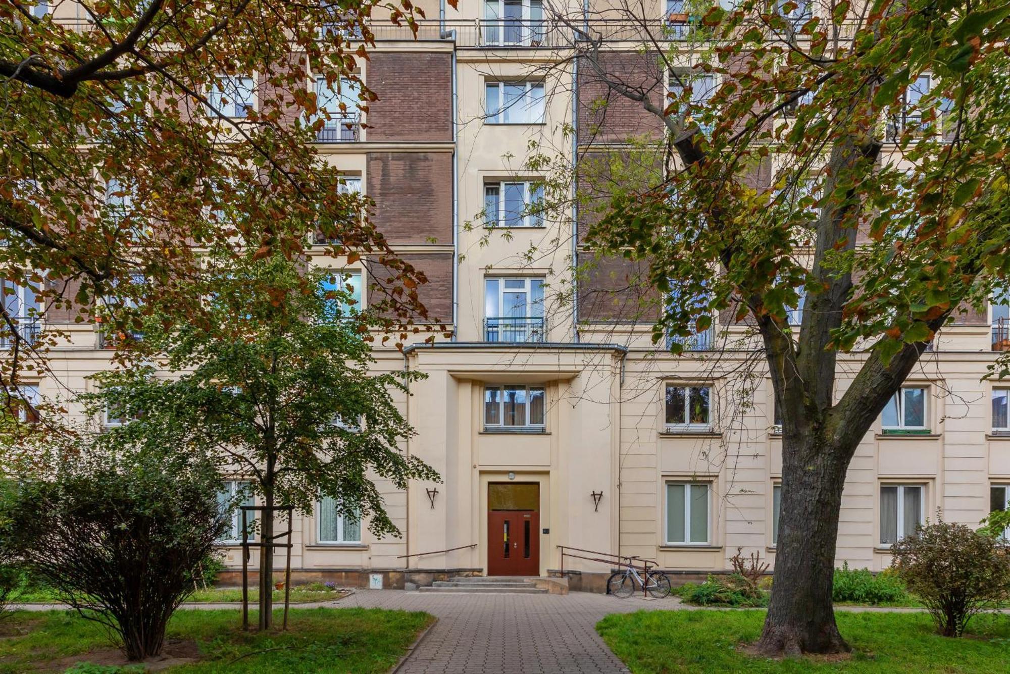 Aleja Wyzwolenia Studio with Mezzanine Warsaw Downtown by Noclegi Renters Buitenkant foto